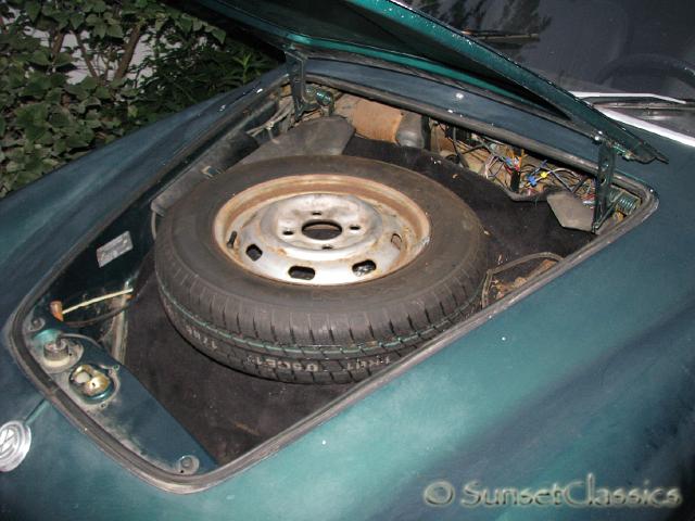 1971-ghia-trunk-522.JPG