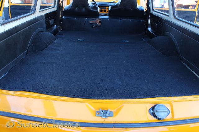 1971-vw-squareback-005.jpg