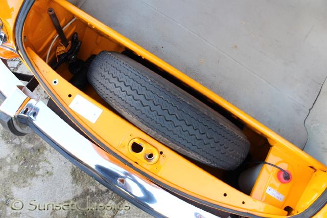 1971-vw-squareback-028.jpg