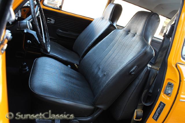 1971-vw-squareback-046.jpg