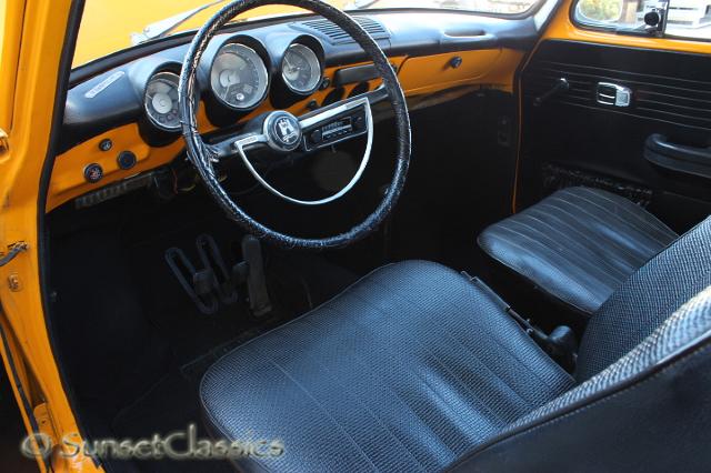 1971-vw-squareback-051.jpg