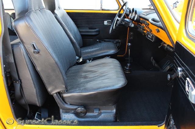 1971-vw-squareback-074.jpg
