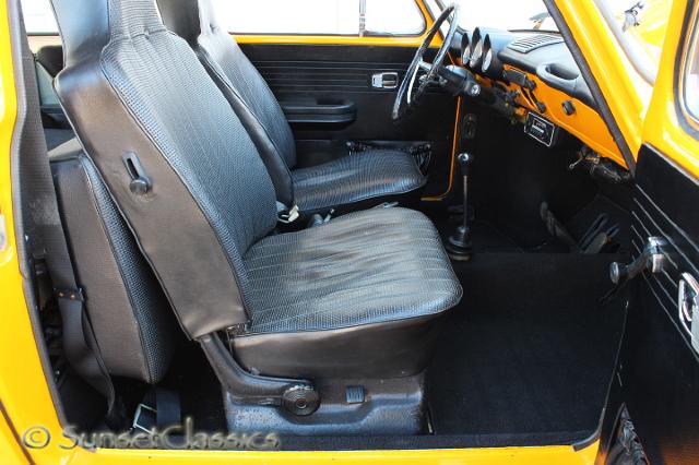 1971-vw-squareback-083.jpg