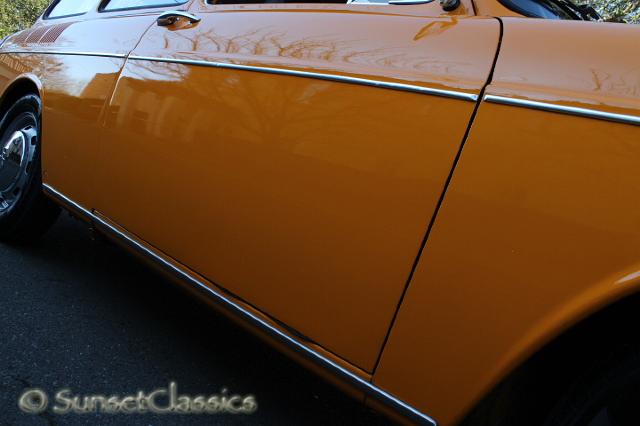 1971-vw-squareback-171.jpg