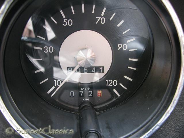 1972-karmann-ghia-051.jpg