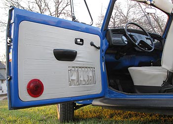 1972 VW Super Beetle Convertible Interior