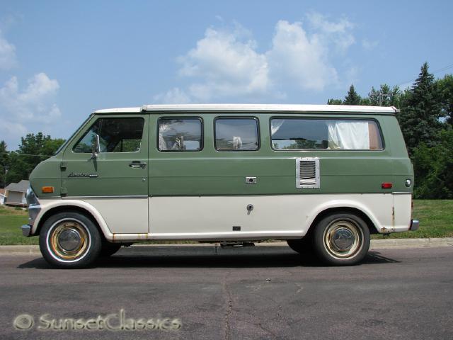 1973-econoline-camper-793.jpg