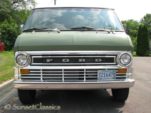 1973-econoline-camper-795.jpg