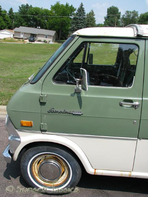 1973-econoline-camper-803.jpg