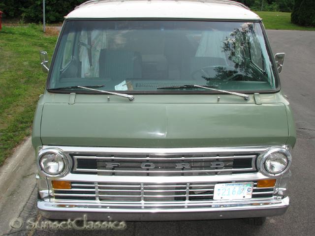 1973-econoline-camper-828.jpg