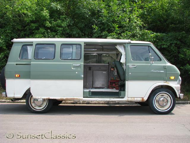 1973-econoline-camper-844.jpg