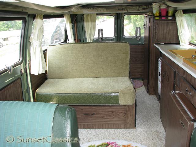 1973-econoline-camper-878.jpg