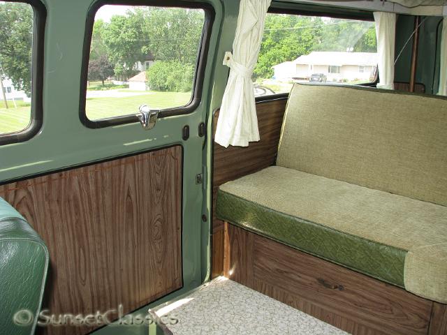1973-econoline-camper-879.jpg