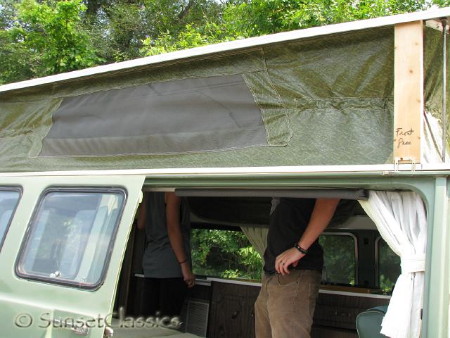 1973-econoline-camper-906.jpg