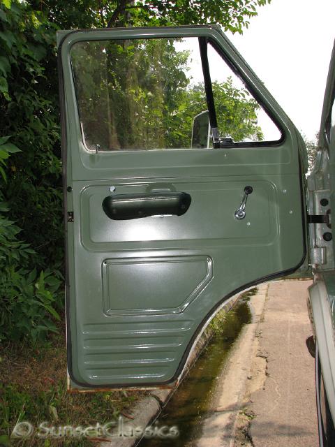 1973-econoline-camper-971.jpg