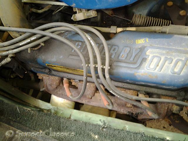 1973-ford-econoline-engine2.jpg