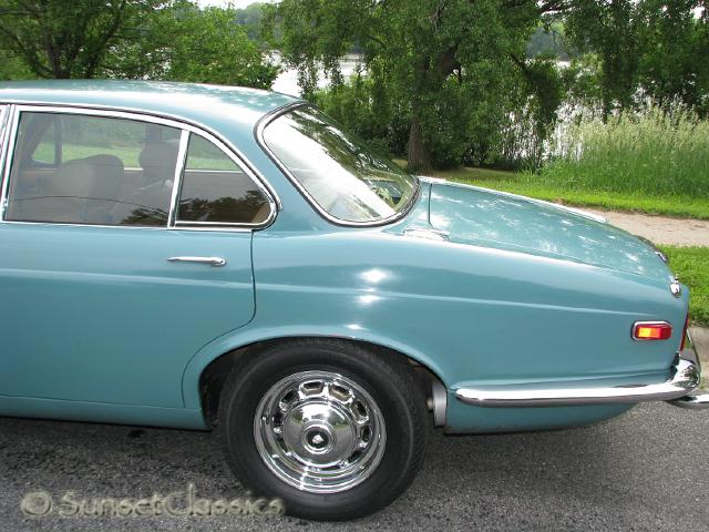 1973-jaguar-xj6-416.jpg