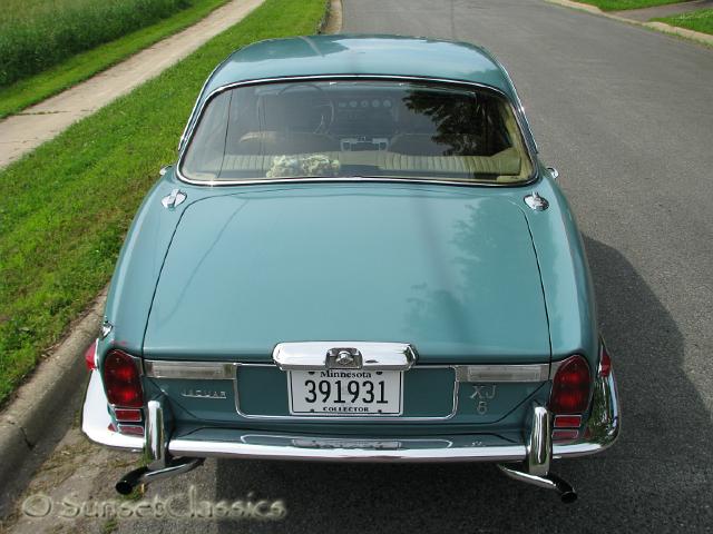 1973-jaguar-xj6-435.jpg