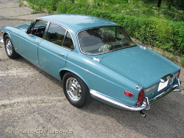 1973-jaguar-xj6-448.jpg