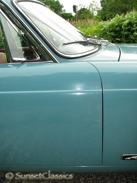 1973-jaguar-xj6-545.jpg