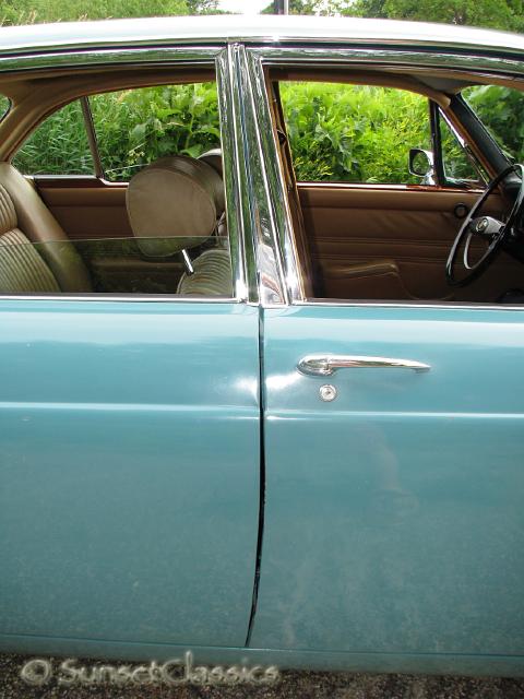 1973-jaguar-xj6-546.jpg
