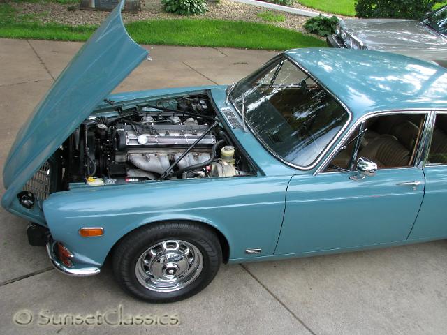 1973-jaguar-xj6-617.jpg