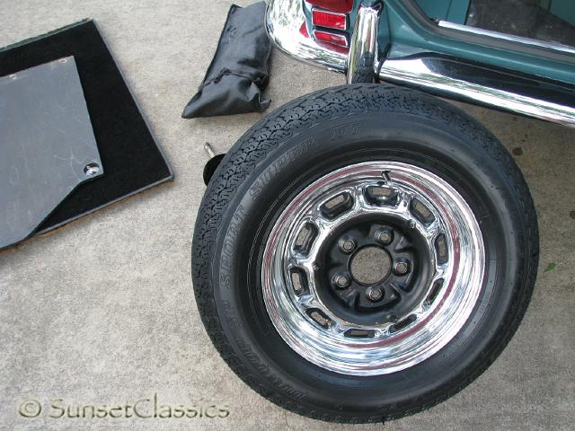 1973-jaguar-xj6-609.jpg