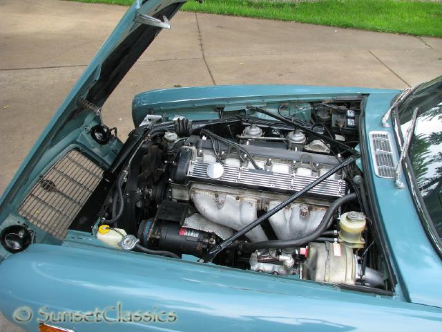 1973-jaguar-xj6-618.jpg