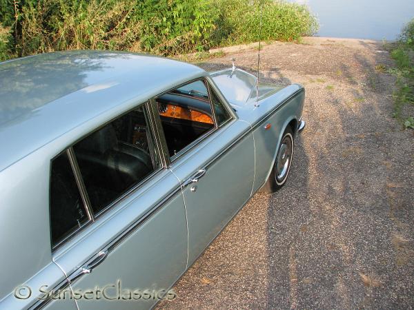 1973-rolls-royce-242.jpg