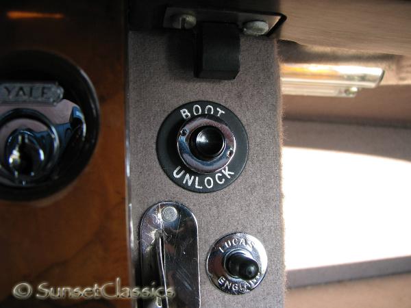 1973-rolls-royce-201.jpg