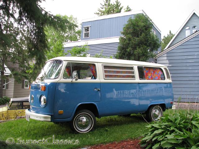 1973-vw-bus-weekender-008.jpg