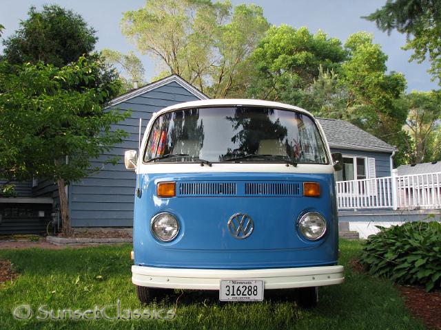 1973-vw-bus-weekender-020.jpg