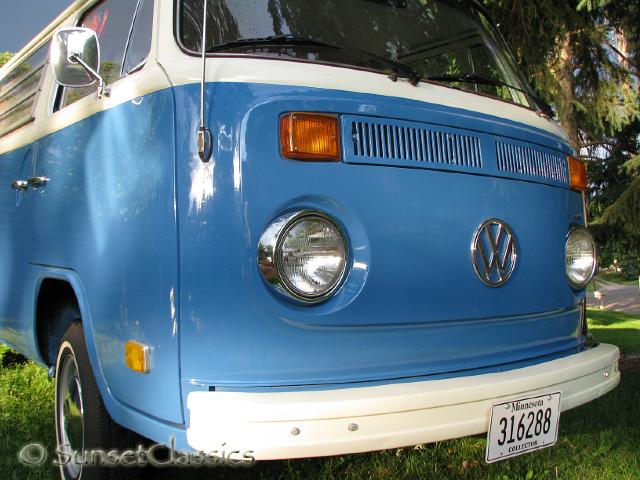 1973-vw-bus-weekender-051.jpg