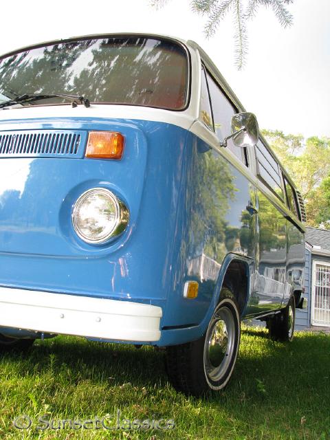 1973-vw-bus-weekender-056.jpg