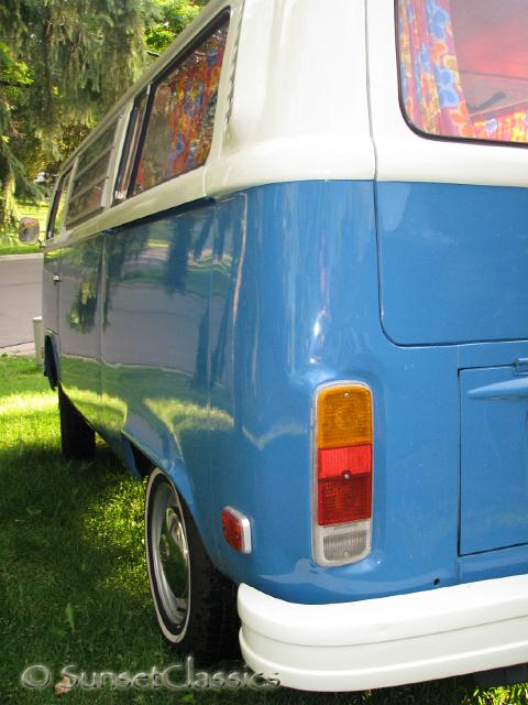 1973-vw-bus-weekender-063.jpg