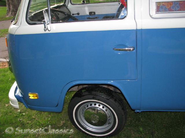 1973-vw-bus-weekender-101.jpg