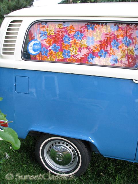 1973-vw-bus-weekender-136.jpg