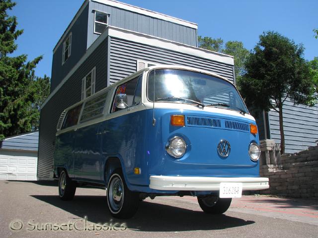 1973-vw-bus-weekender-505.jpg