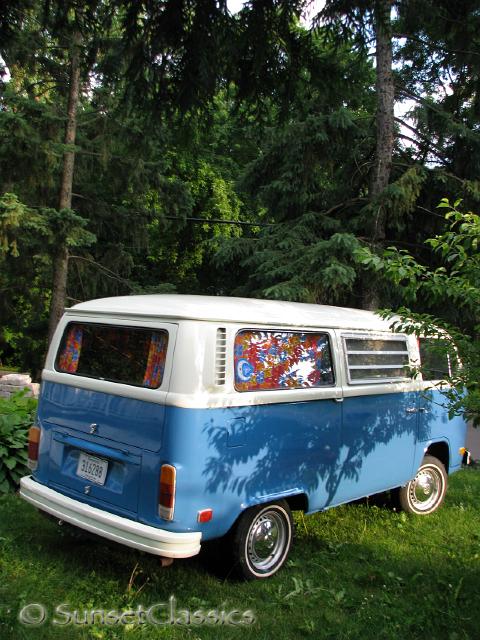 1973-vw-bus-weekender-994.jpg