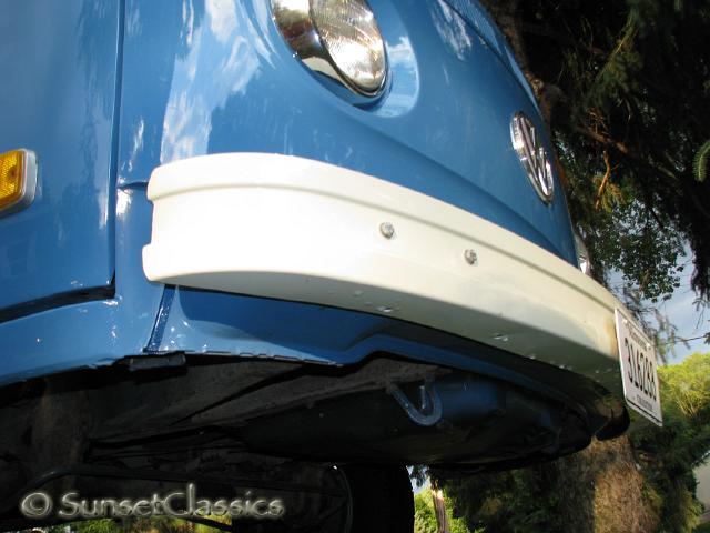 1973-vw-bus-weekender-078.jpg