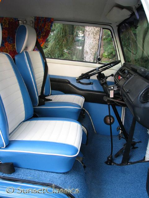 1973-vw-bus-weekender-203.jpg