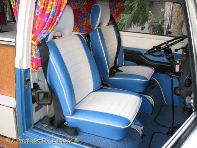 1973-vw-bus-weekender-205.jpg