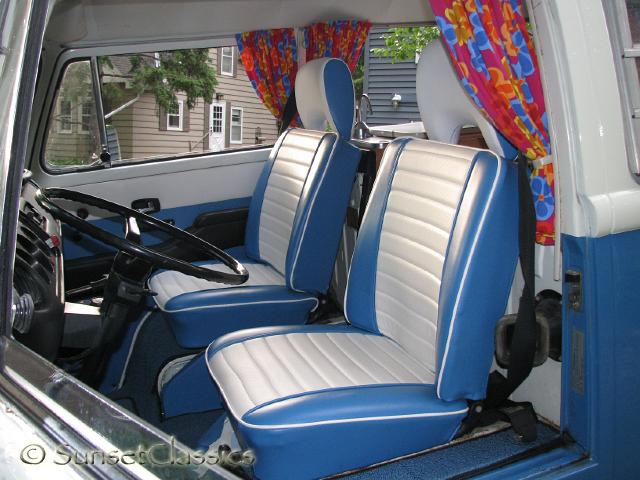 1973-vw-bus-weekender-210.jpg