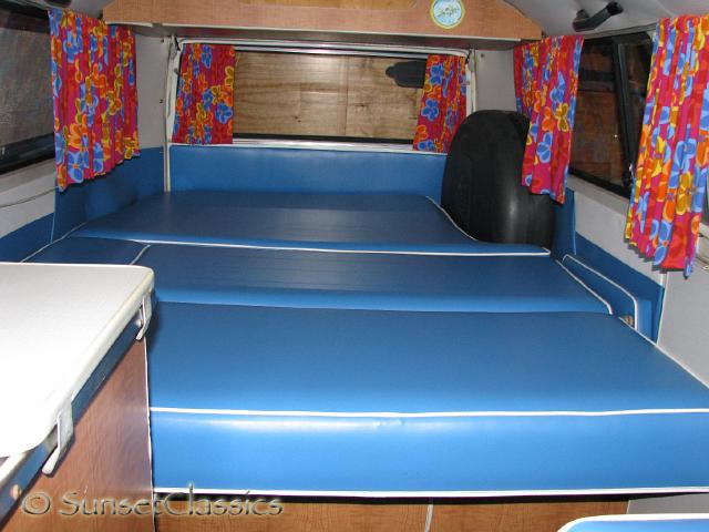 1973-vw-bus-weekender-427.jpg
