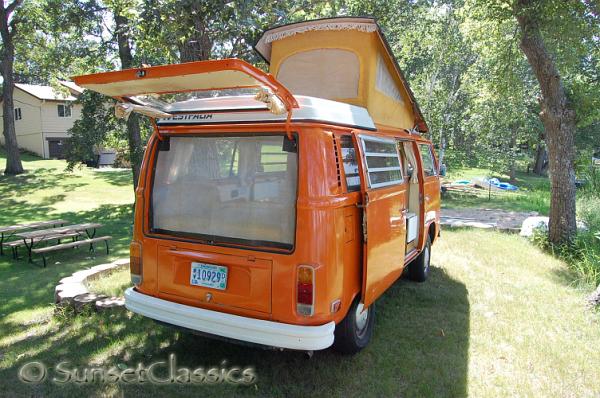 1973-vw-westy-campmobile-74.jpg
