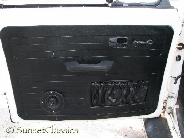1974-vw-beetle-convertible254.jpg