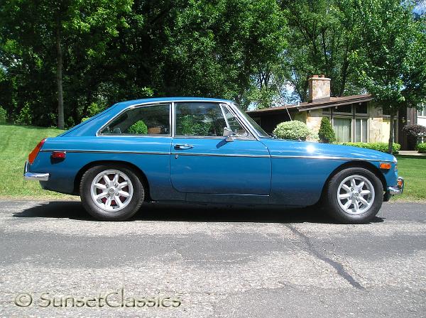 1974mgb-gt017.jpg