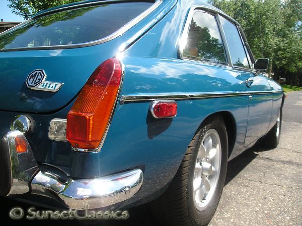 1974mgb-gt021.jpg