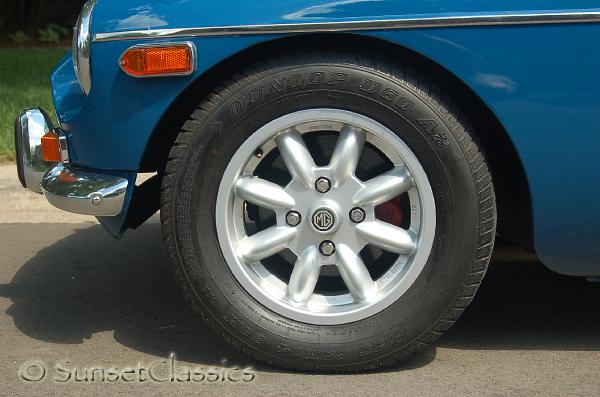 1974mgb-gt172.jpg