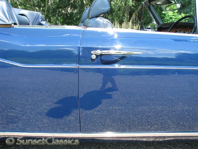 1974-rolls-royce-corniche-672.jpg